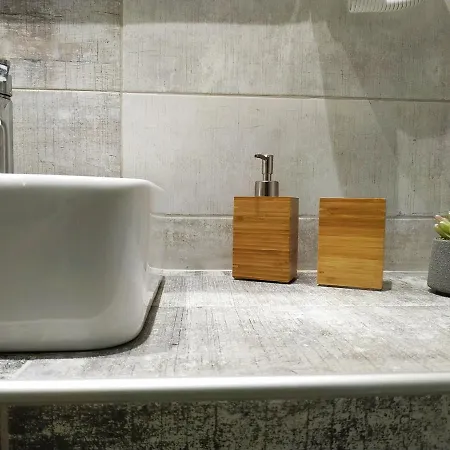 아파트 Sunny Days 리메나리아