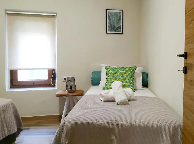 Sunny Days Apartment *