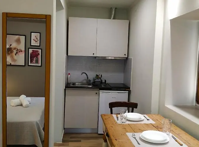 Sunny Days Apartment *