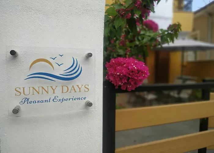 Sunny Days Apartment *